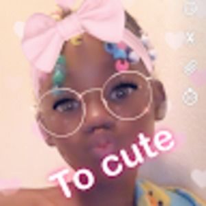 Meet your Posher, Mia